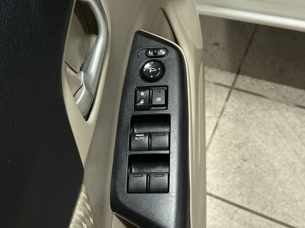 Thumbnail: 2015 Honda Civic - 22