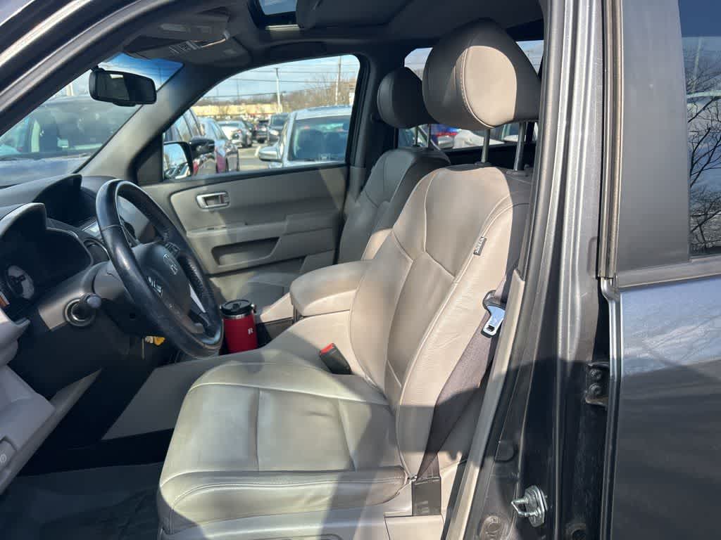 Thumbnail: 2012 Honda Pilot - 15