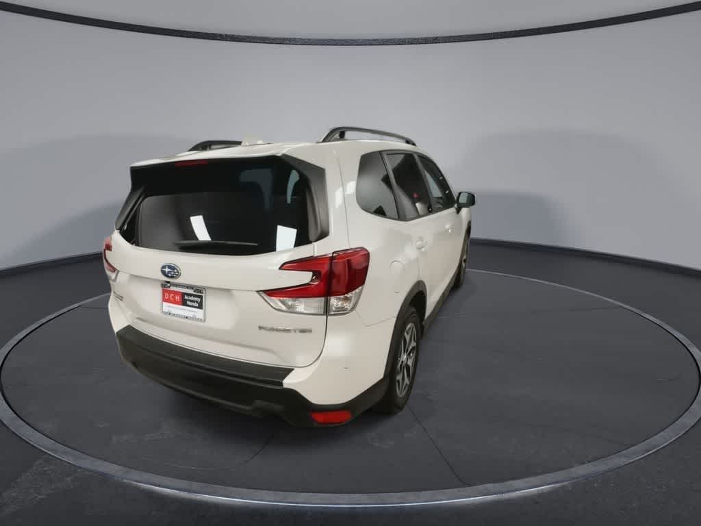 Thumbnail: 2023 Subaru Forester - 8