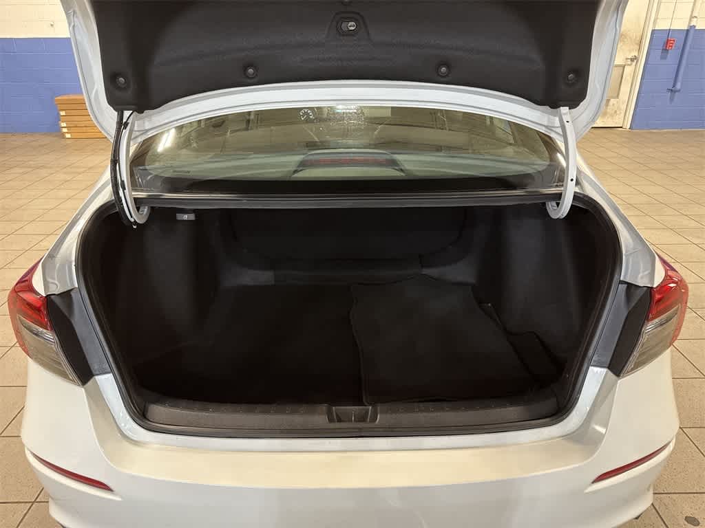 Thumbnail: 2022 Honda Civic - 17