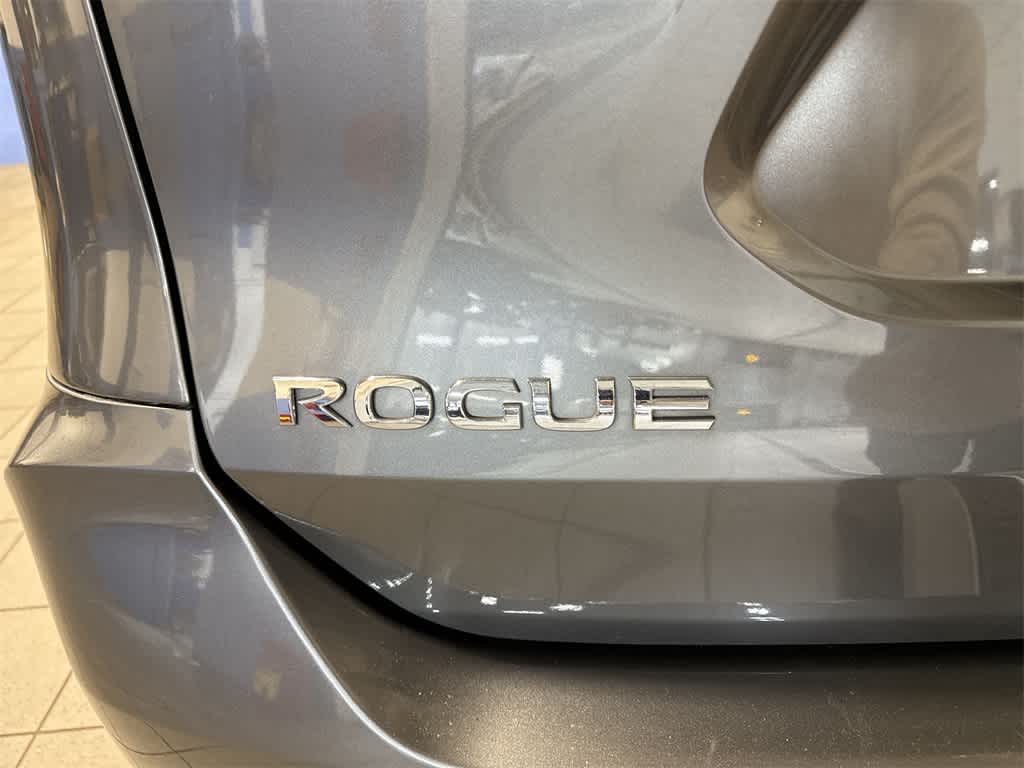 Thumbnail: 2020 Nissan Rogue - 25