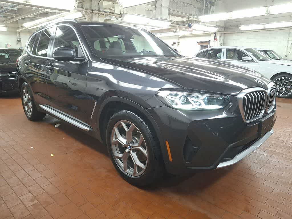 Thumbnail: 2022 BMW X3 - 3