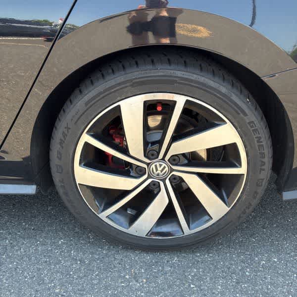 Thumbnail: 2019 Volkswagen Jetta - 14