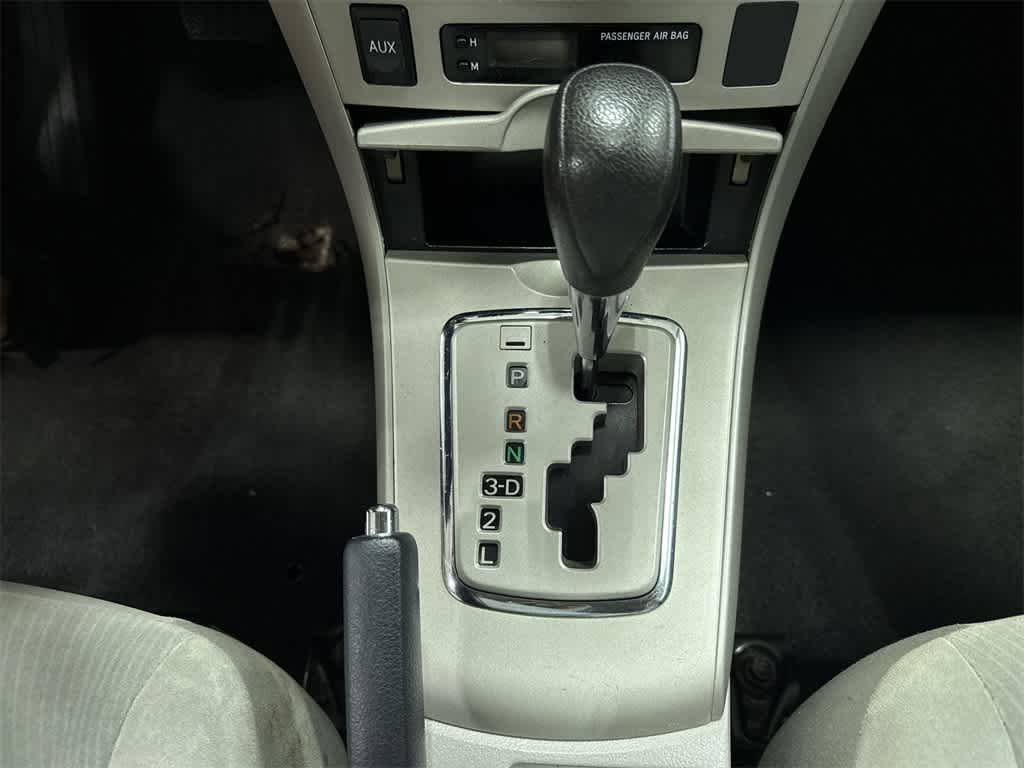 Thumbnail: 2011 Toyota Corolla - 27