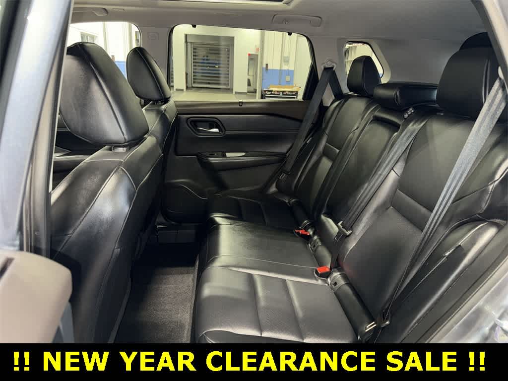 Thumbnail: 2023 Nissan Rogue - 17