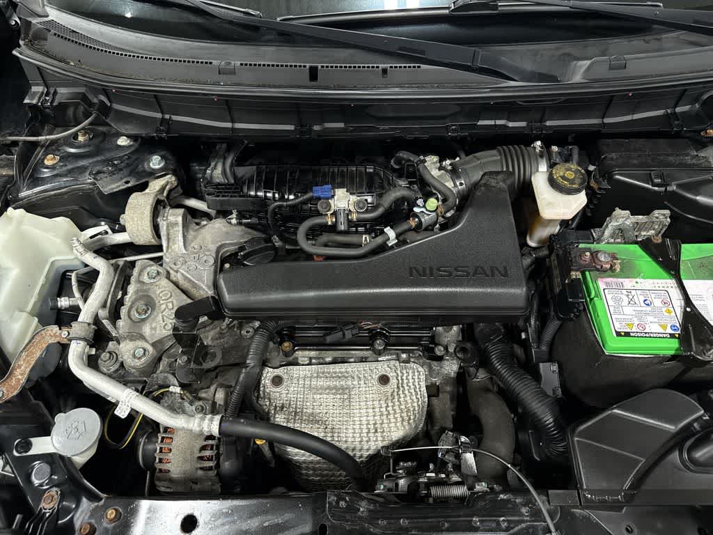 Thumbnail: 2016 Nissan Rogue - 12