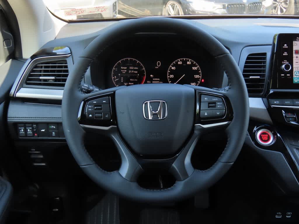 Thumbnail: 2026 Honda Odyssey - 21