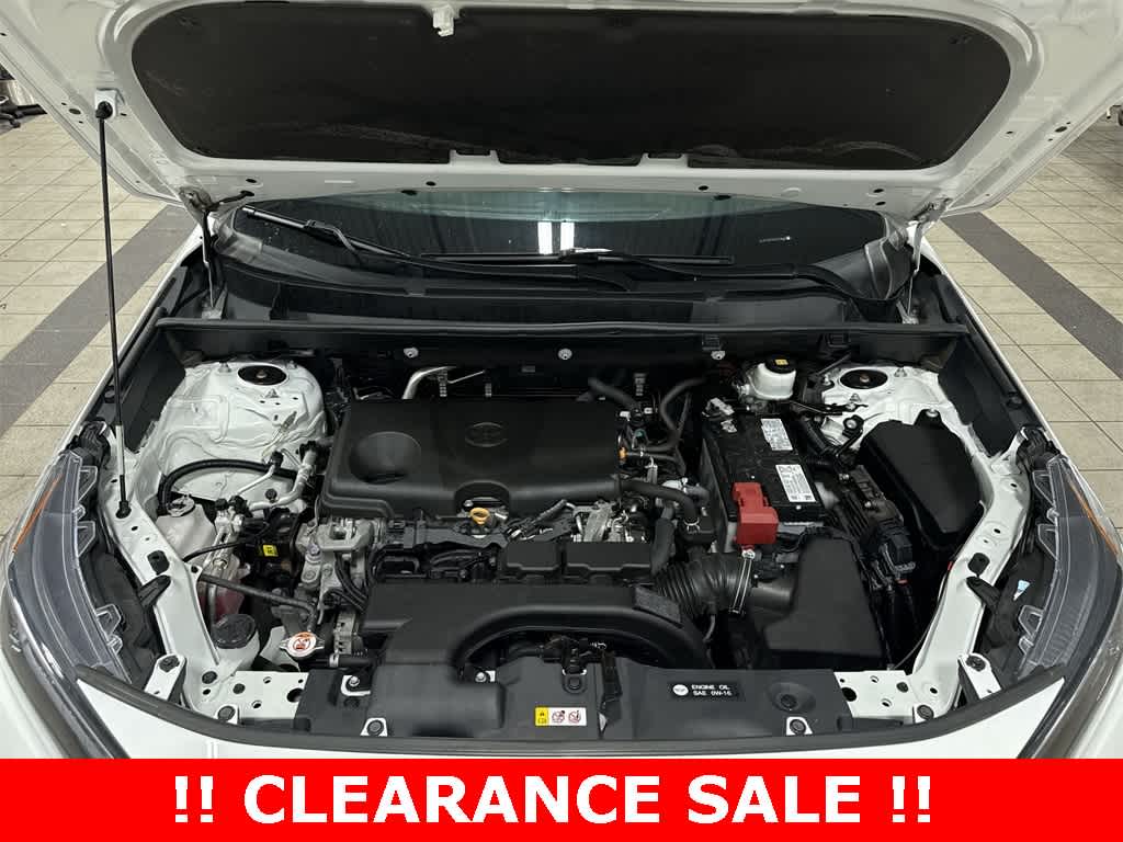 Thumbnail: 2020 Toyota RAV4 - 12