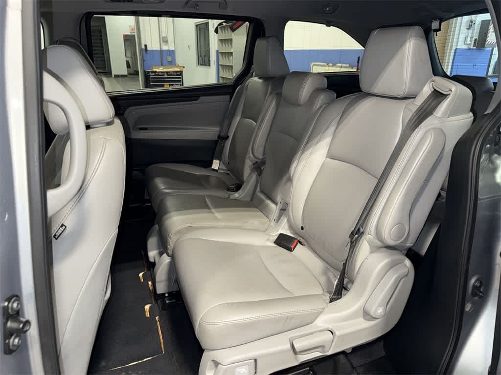 Thumbnail: 2022 Honda Odyssey - 17