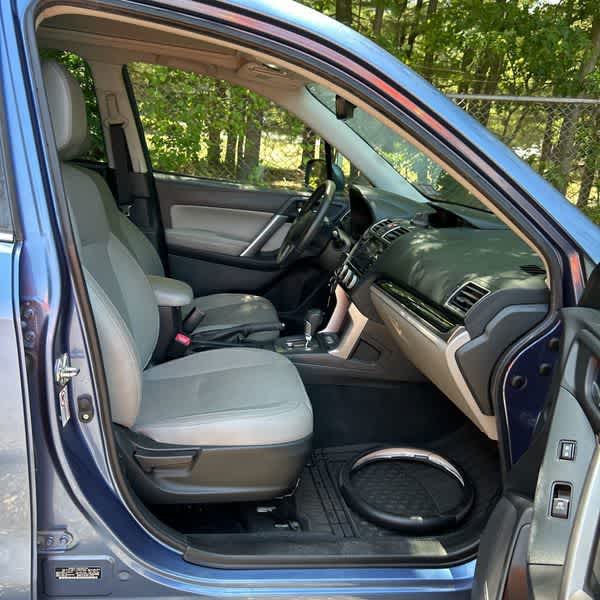 Thumbnail: 2018 Subaru Forester - 16