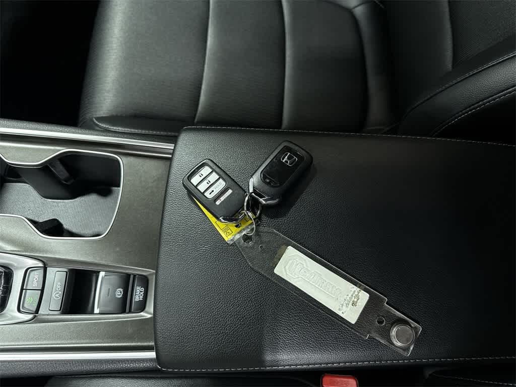 Thumbnail: 2022 Honda Accord - 31