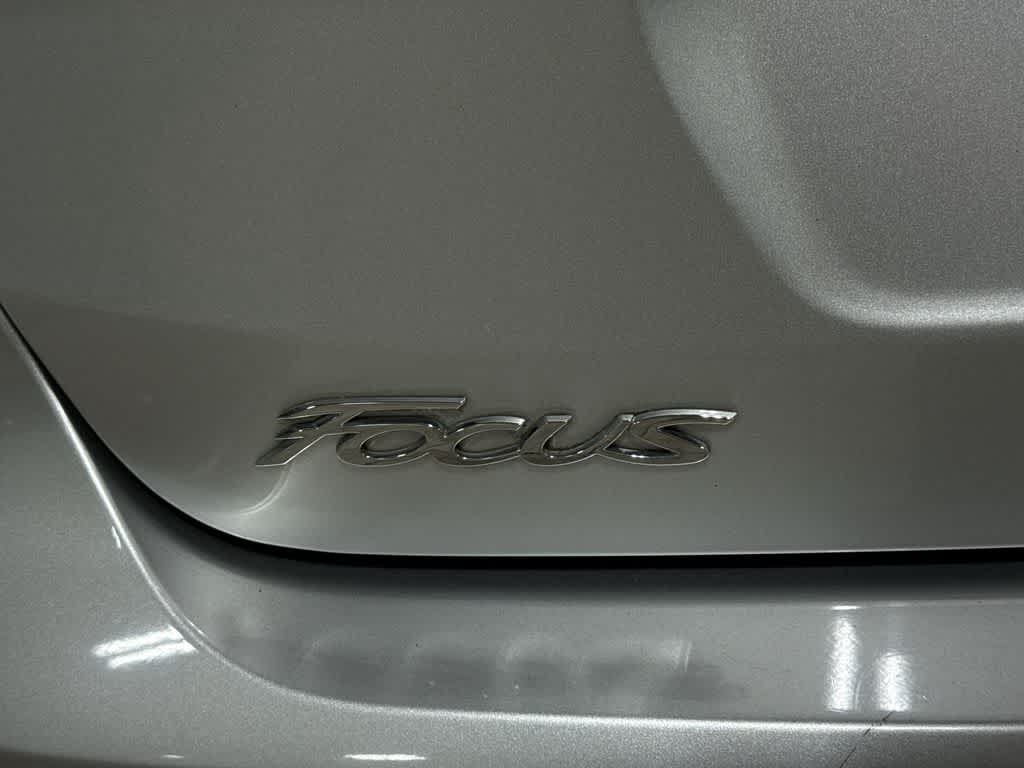 Thumbnail: 2016 Ford Focus - 25