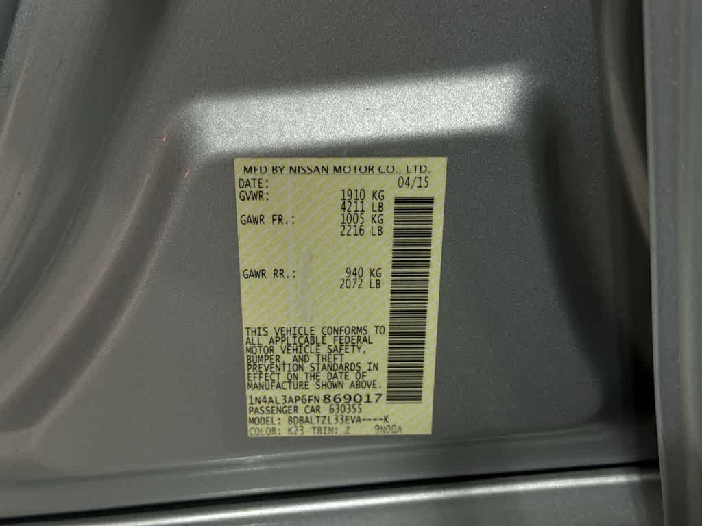 Thumbnail: 2015 Nissan Altima - 14