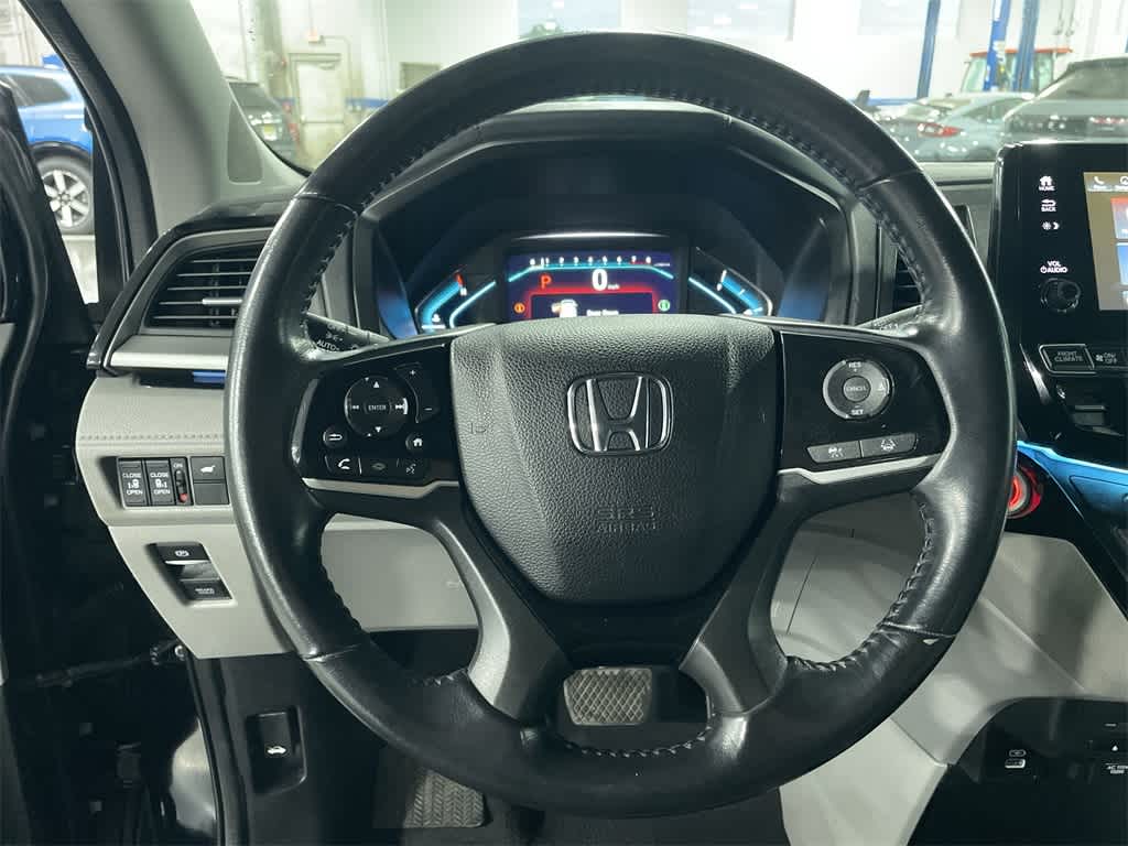 Thumbnail: 2022 Honda Odyssey - 18
