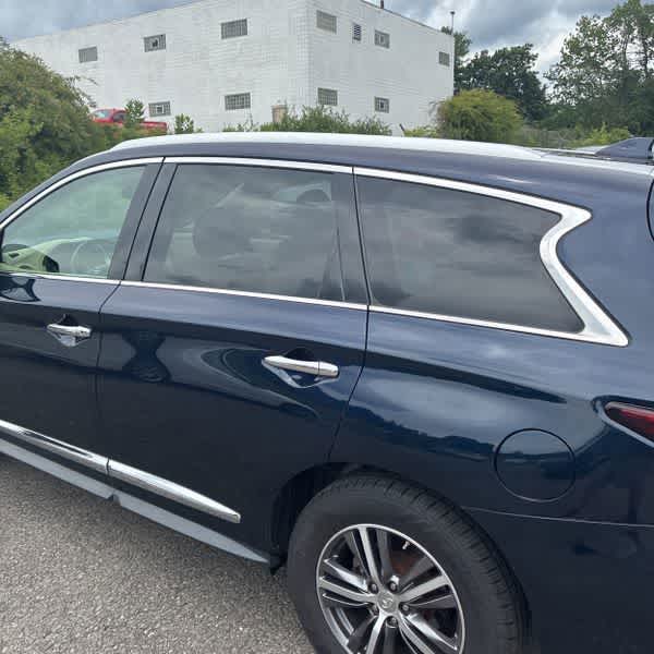 Thumbnail: 2019 INFINITI QX60 - 7
