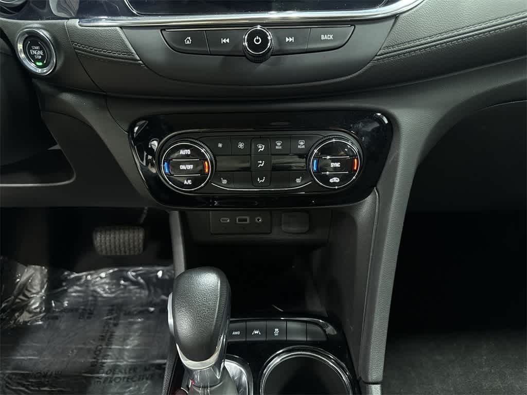 Thumbnail: 2023 Buick Encore GX - 21