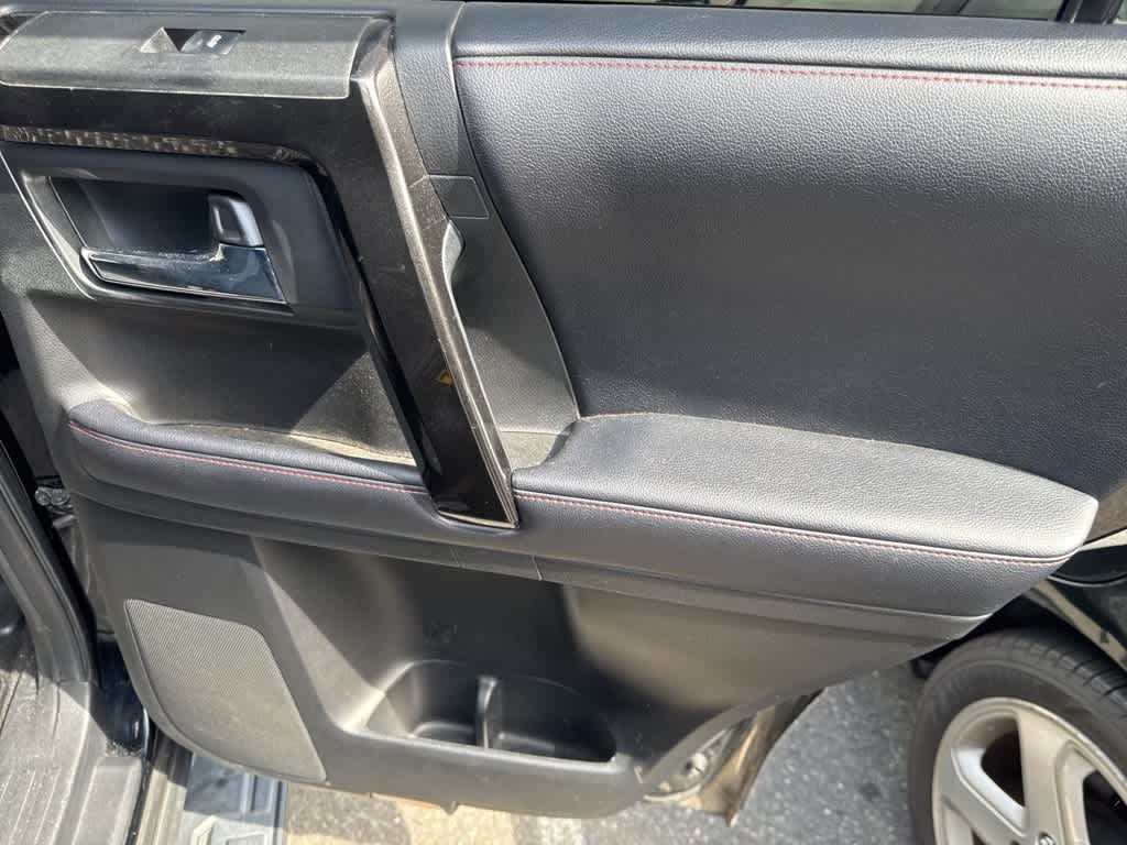 Thumbnail: 2019 Toyota 4Runner - 20