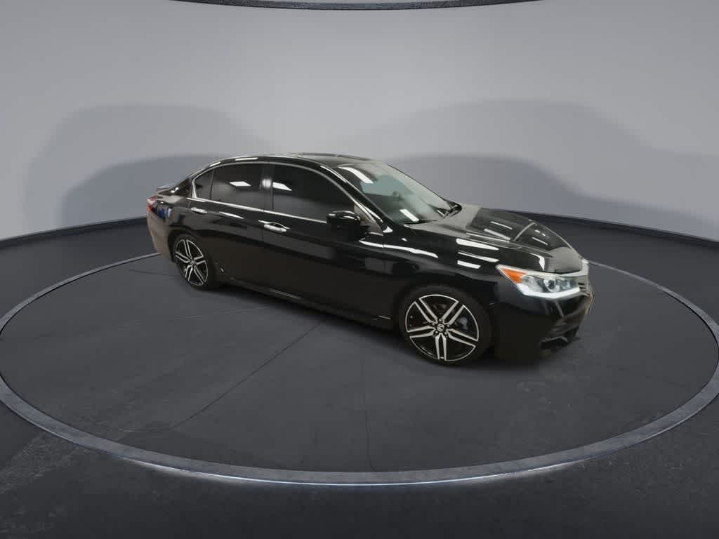 Thumbnail: 2017 Honda Accord - 2