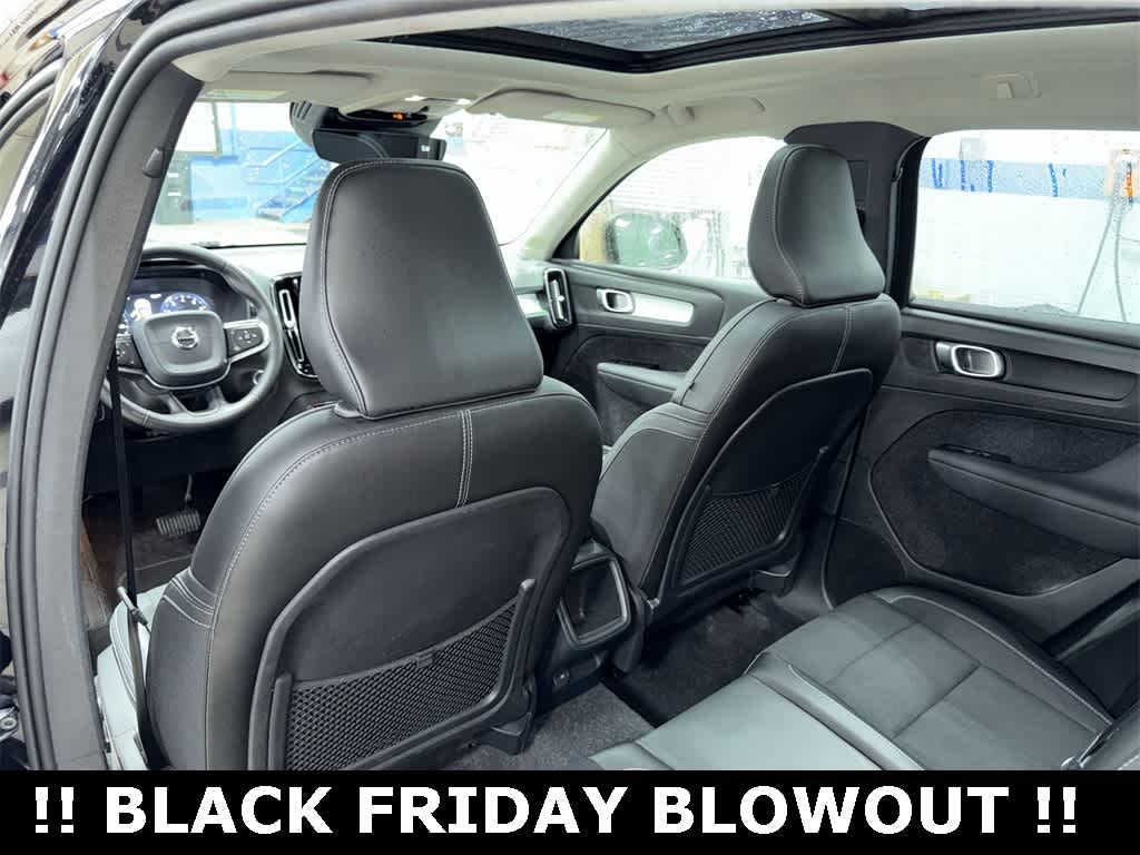 Thumbnail: 2020 Volvo XC40 - 28