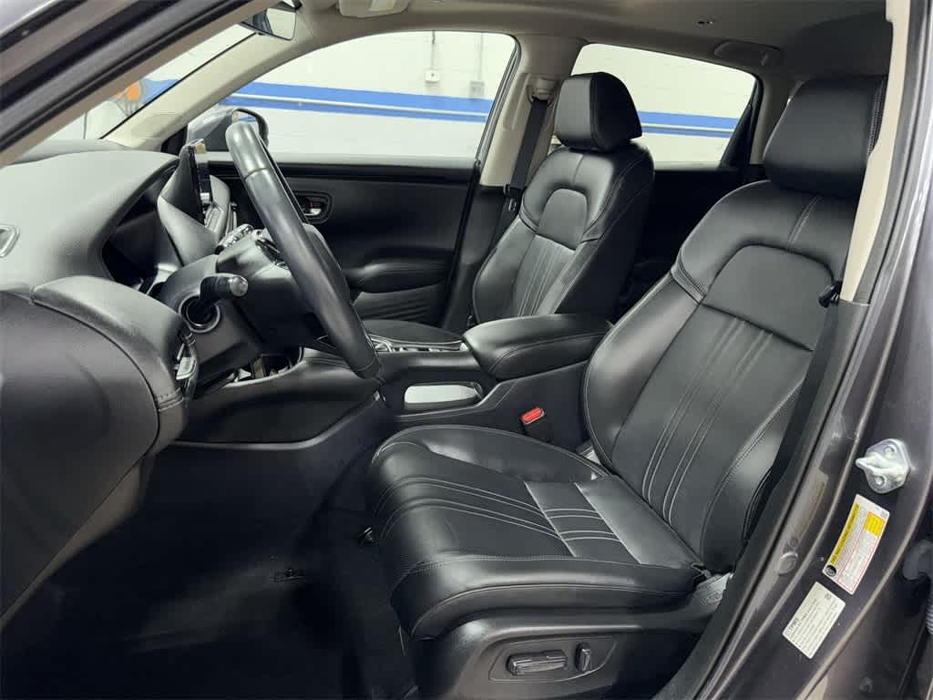 Thumbnail: 2023 Honda HR-V - 15