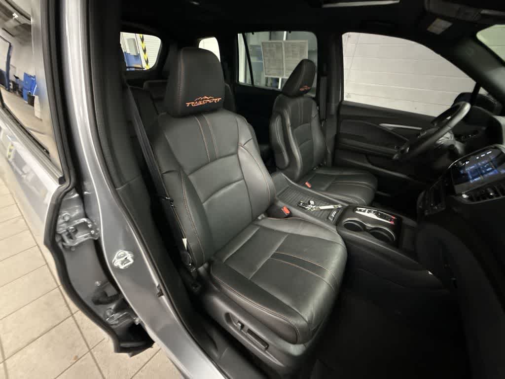 Thumbnail: 2023 Honda Passport - 16