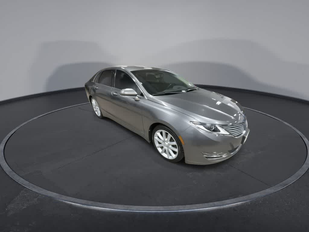 Thumbnail: 2014 Lincoln MKZ - 2