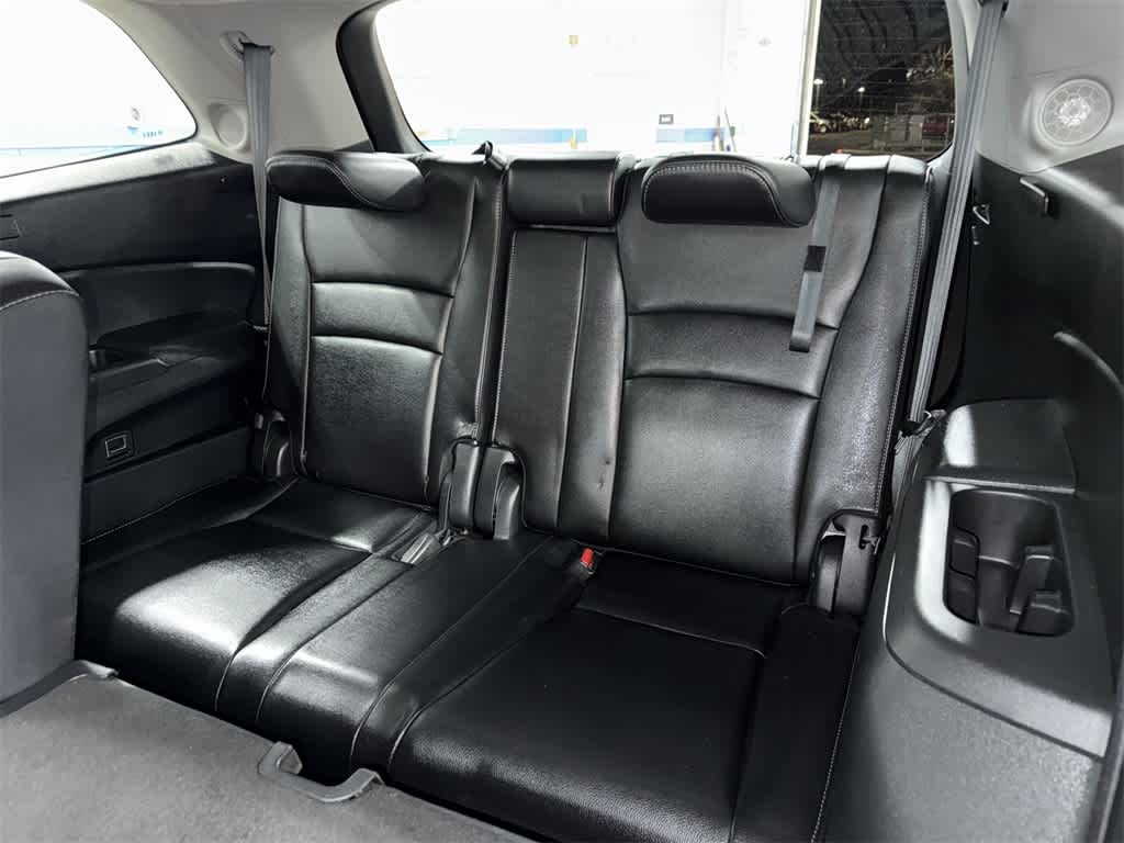 Thumbnail: 2016 Honda Pilot - 18