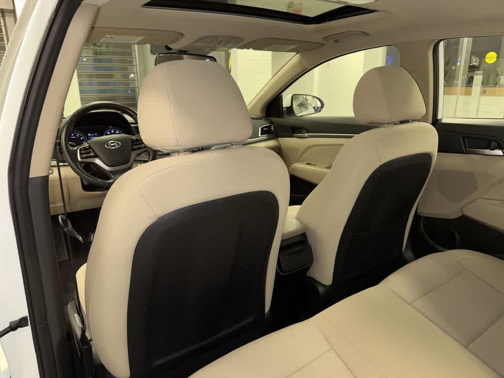Thumbnail: 2018 Hyundai Elantra - 26