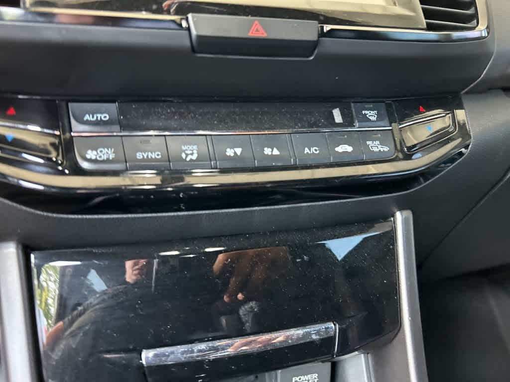 Thumbnail: 2016 Honda Accord - 23