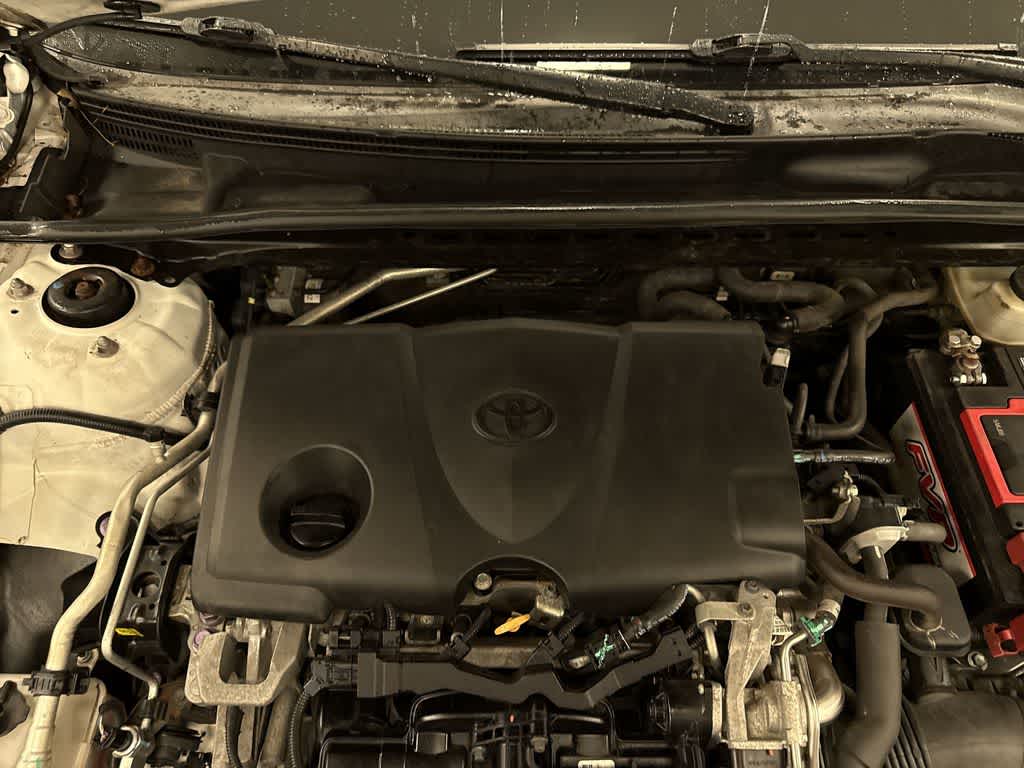 Thumbnail: 2018 Toyota Camry - 12