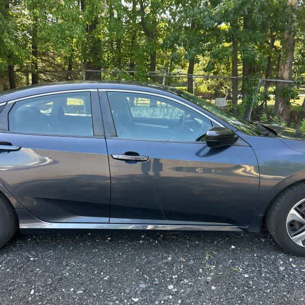 Thumbnail: 2019 Honda Civic - 10