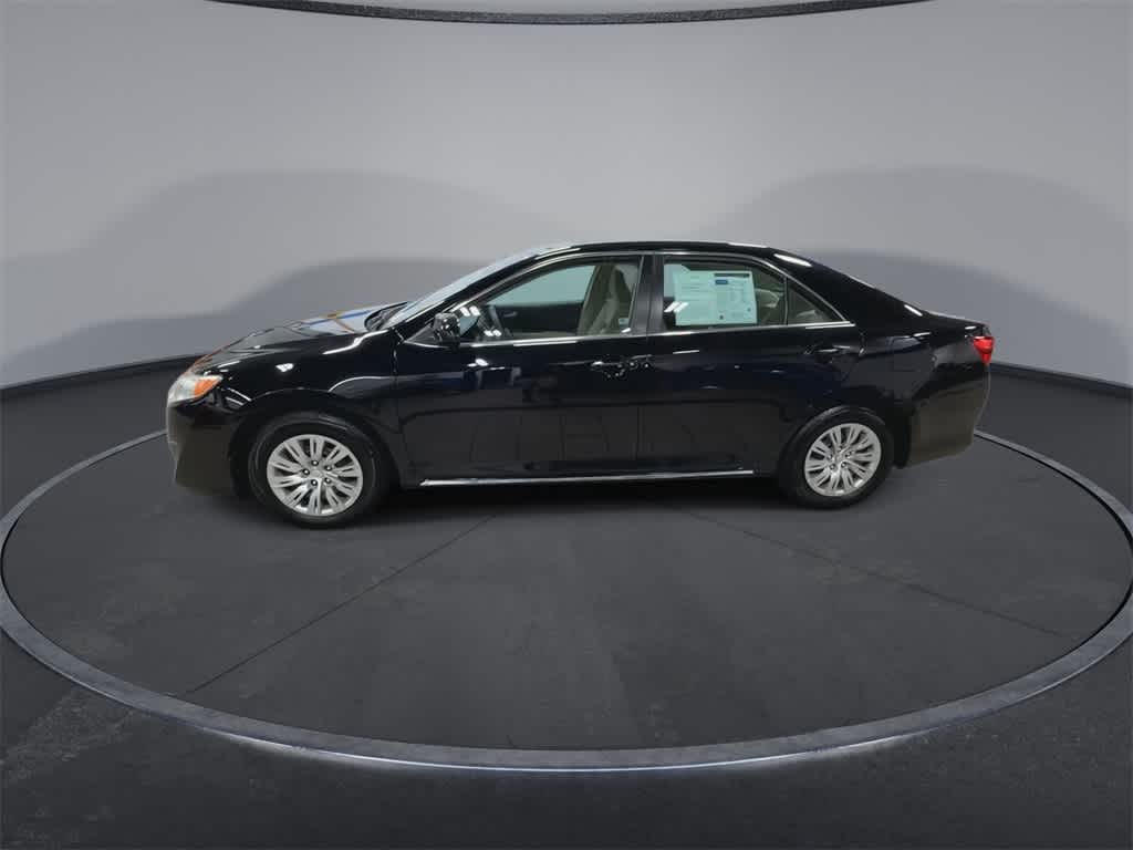 Thumbnail: 2014 Toyota Camry - 5