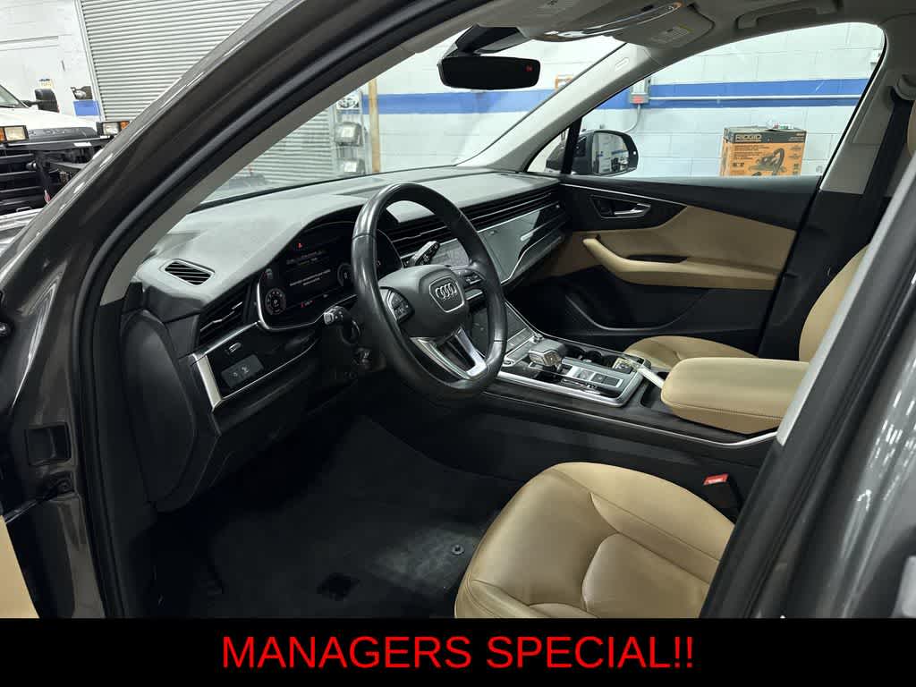 Thumbnail: 2022 Audi Q7 - 31