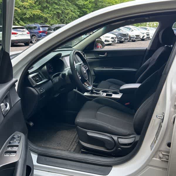Thumbnail: 2019 Kia Optima - 15