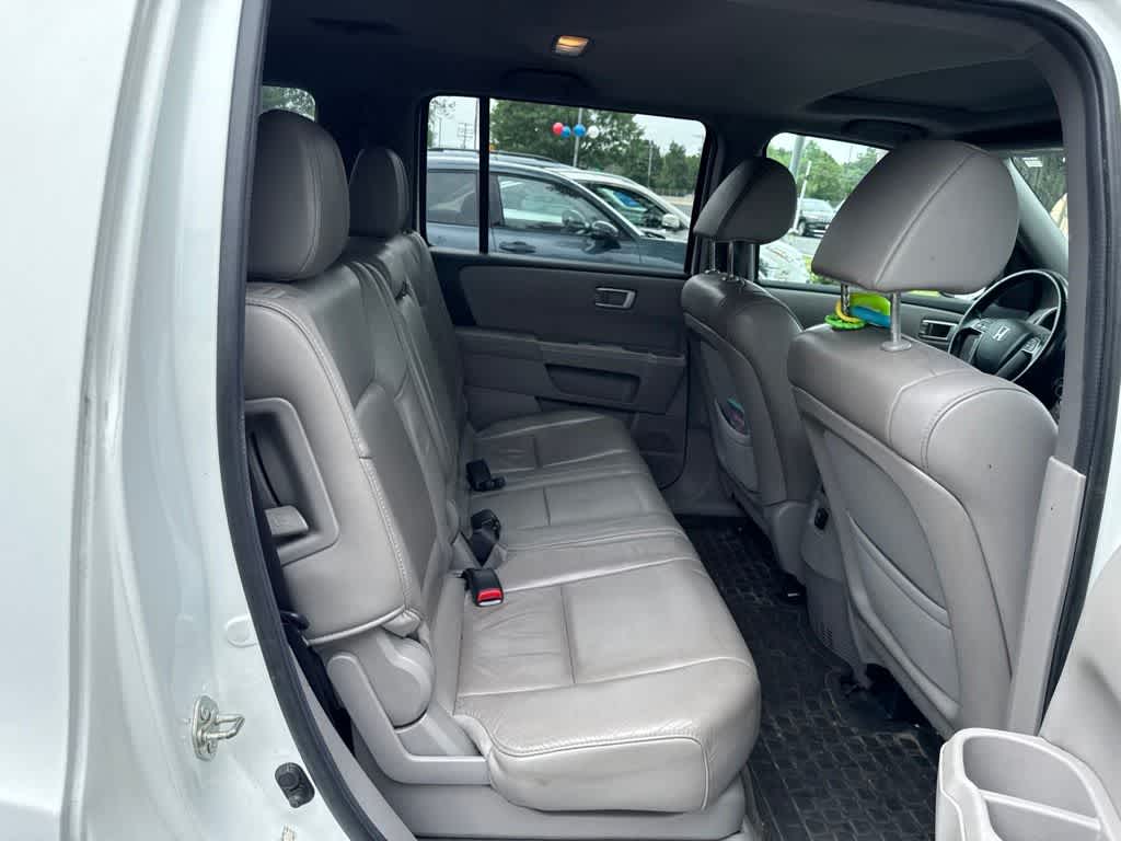 Thumbnail: 2014 Honda Pilot - 19
