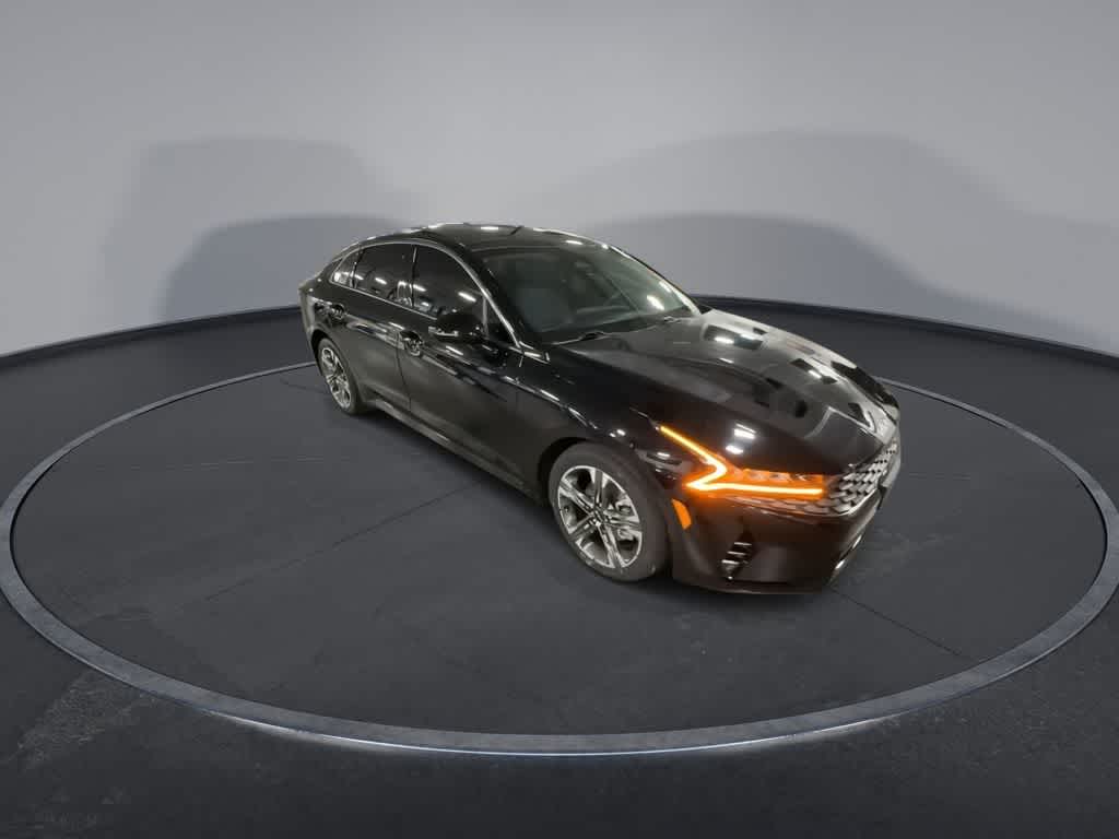 Thumbnail: 2022 Kia K5 - 2