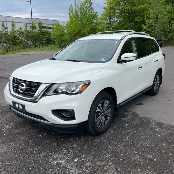 Thumbnail: 2019 Nissan Pathfinder - 2