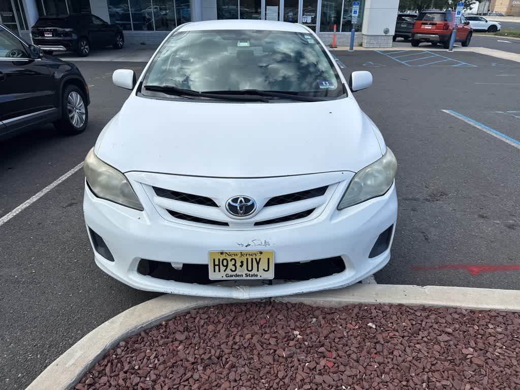 Thumbnail: 2011 Toyota Corolla - 2