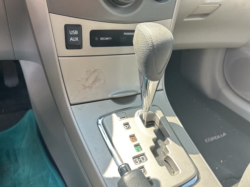 Thumbnail: 2012 Toyota Corolla - 10