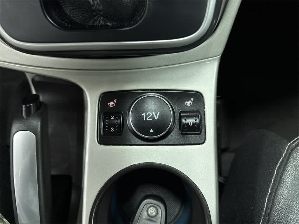 Thumbnail: 2013 Ford Escape - 33