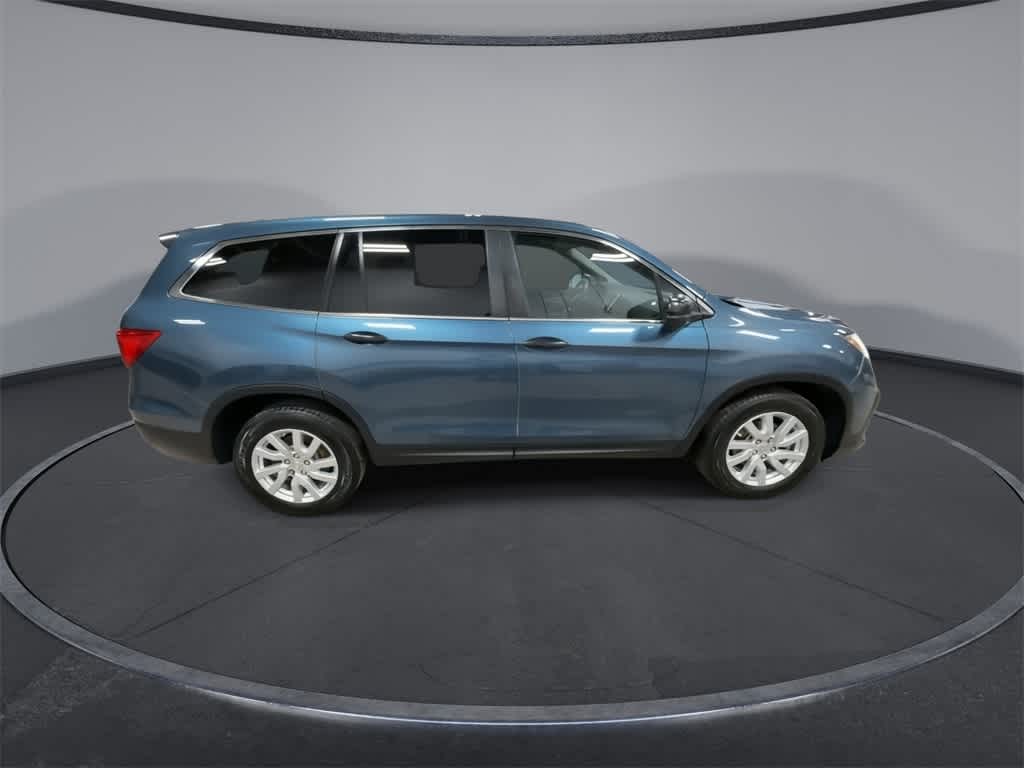 Thumbnail: 2019 Honda Pilot - 9