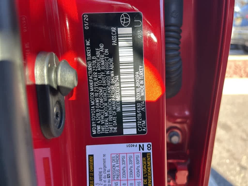 Thumbnail: 2020 Toyota C-HR - 24