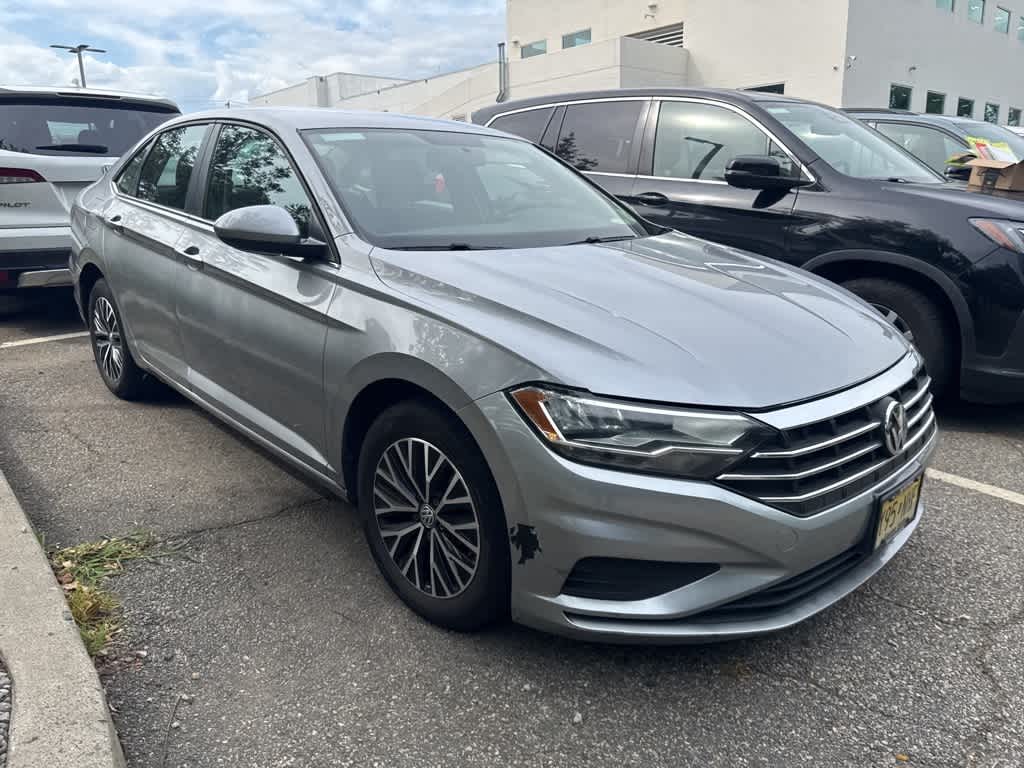 Thumbnail: 2021 Volkswagen Jetta - 3
