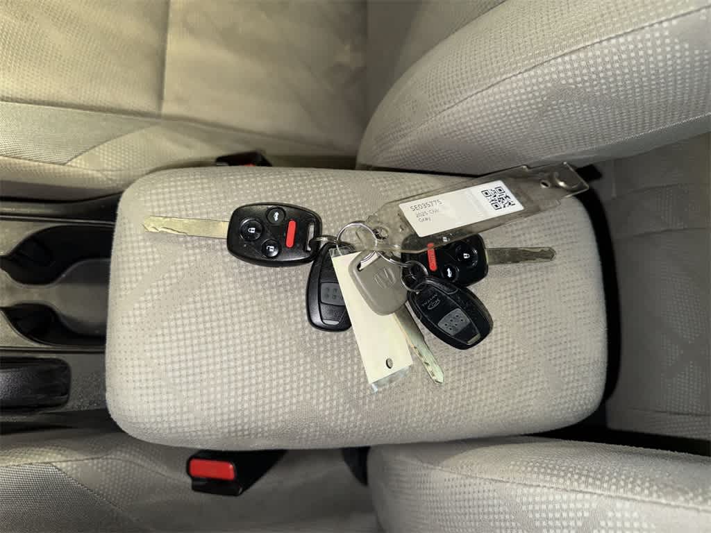 Thumbnail: 2013 Honda Civic - 28