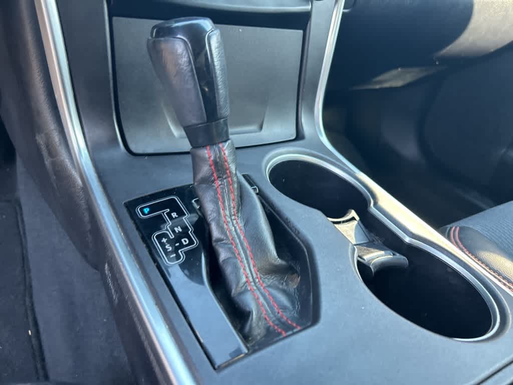 Thumbnail: 2016 Toyota Camry - 22