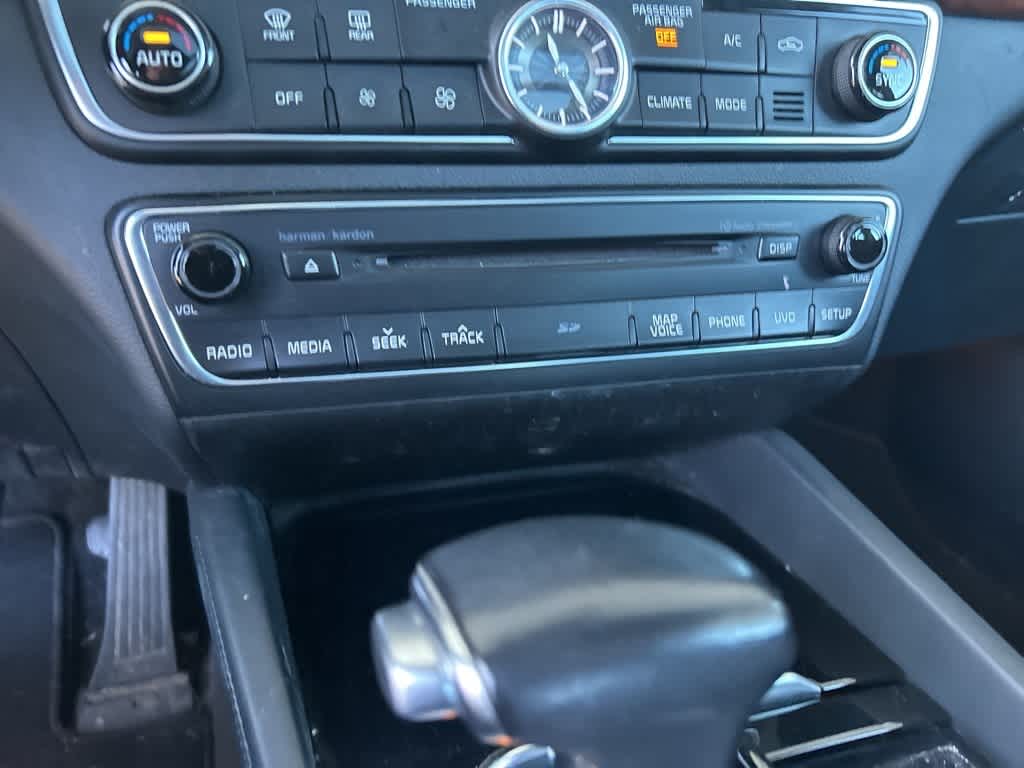 Thumbnail: 2018 Kia Cadenza - 23