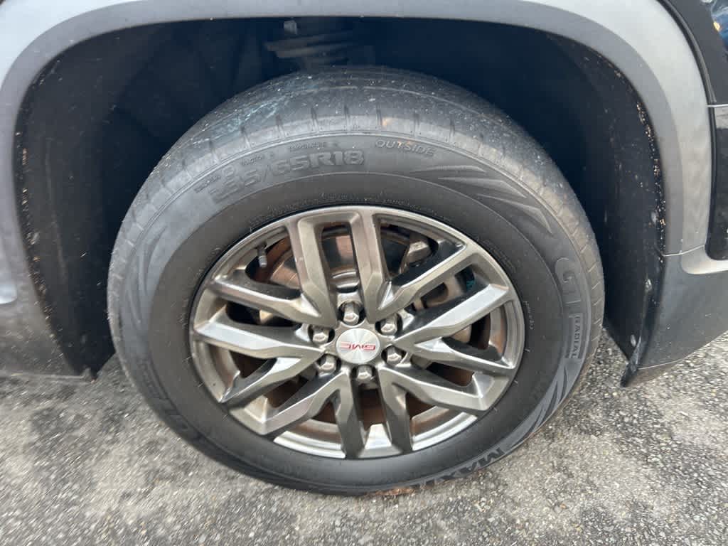 Thumbnail: 2017 GMC Acadia - 4