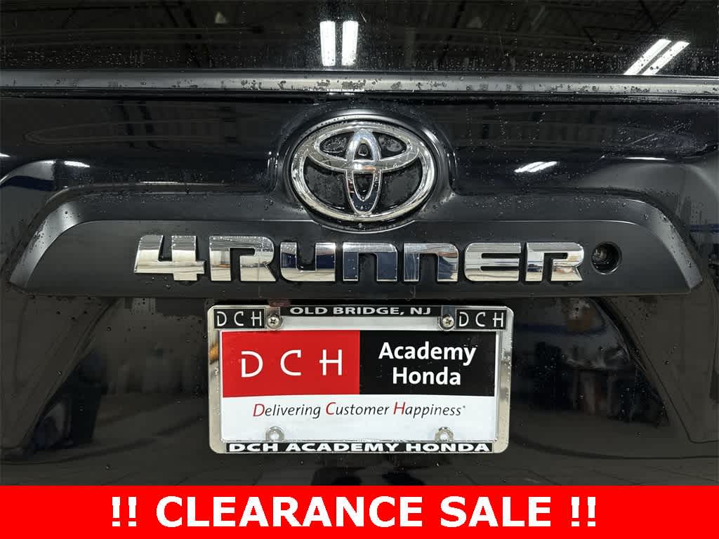 Thumbnail: 2019 Toyota 4Runner - 27