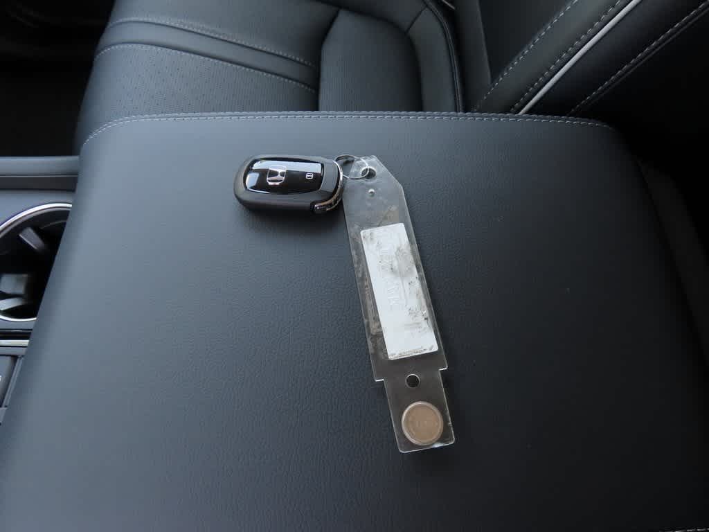 2025 Honda Pilot Elite 26