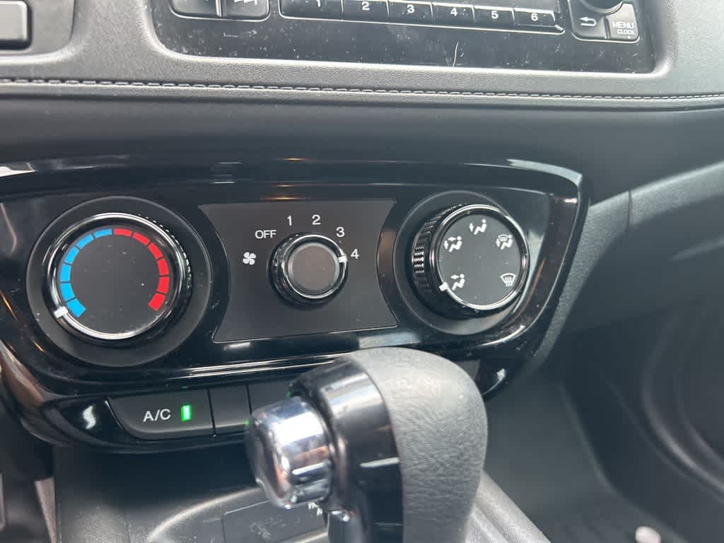 Thumbnail: 2018 Honda HR-V - 24